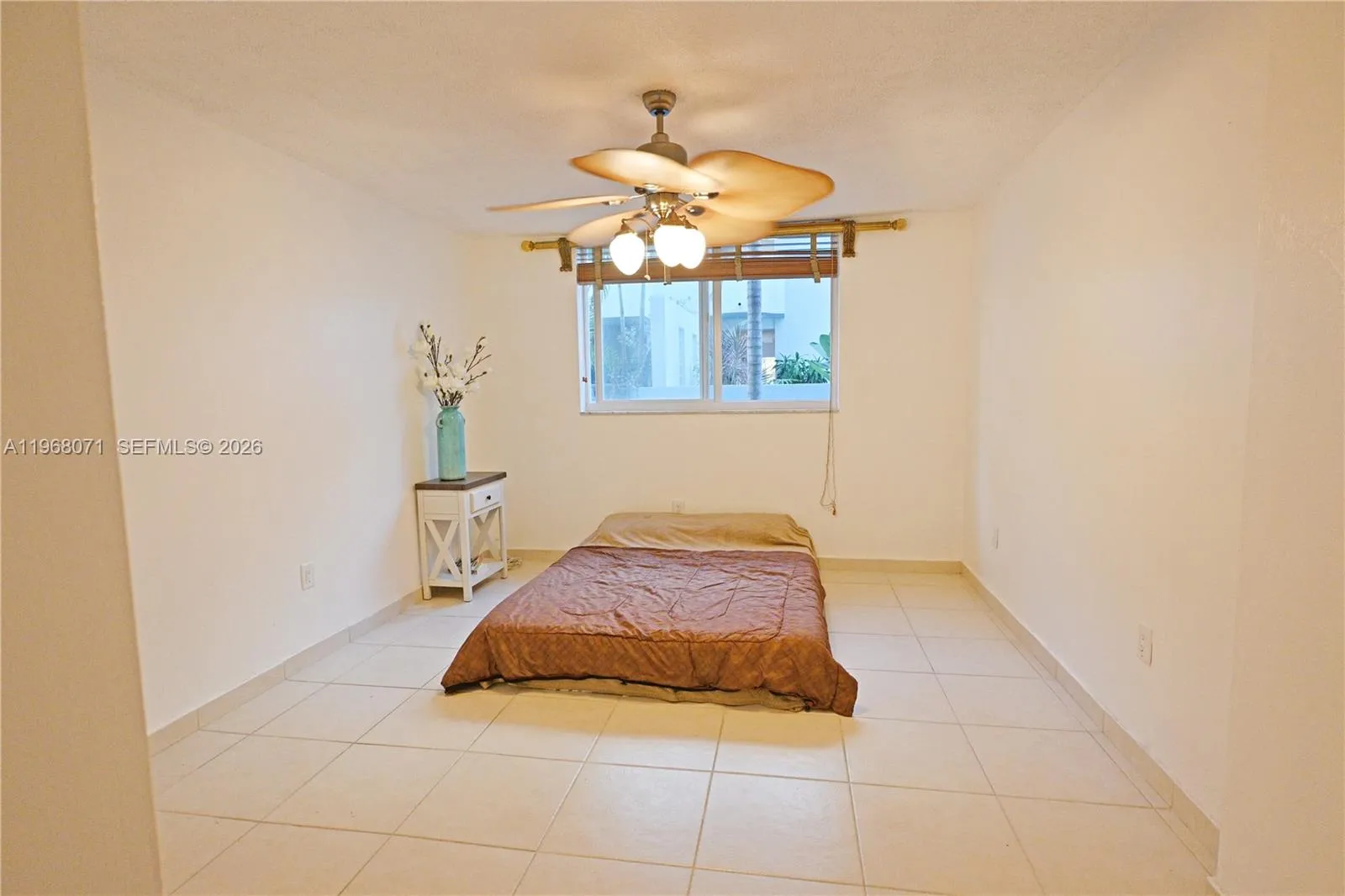 947 Lenox Ave # 203, Miami Beach FL 33139
