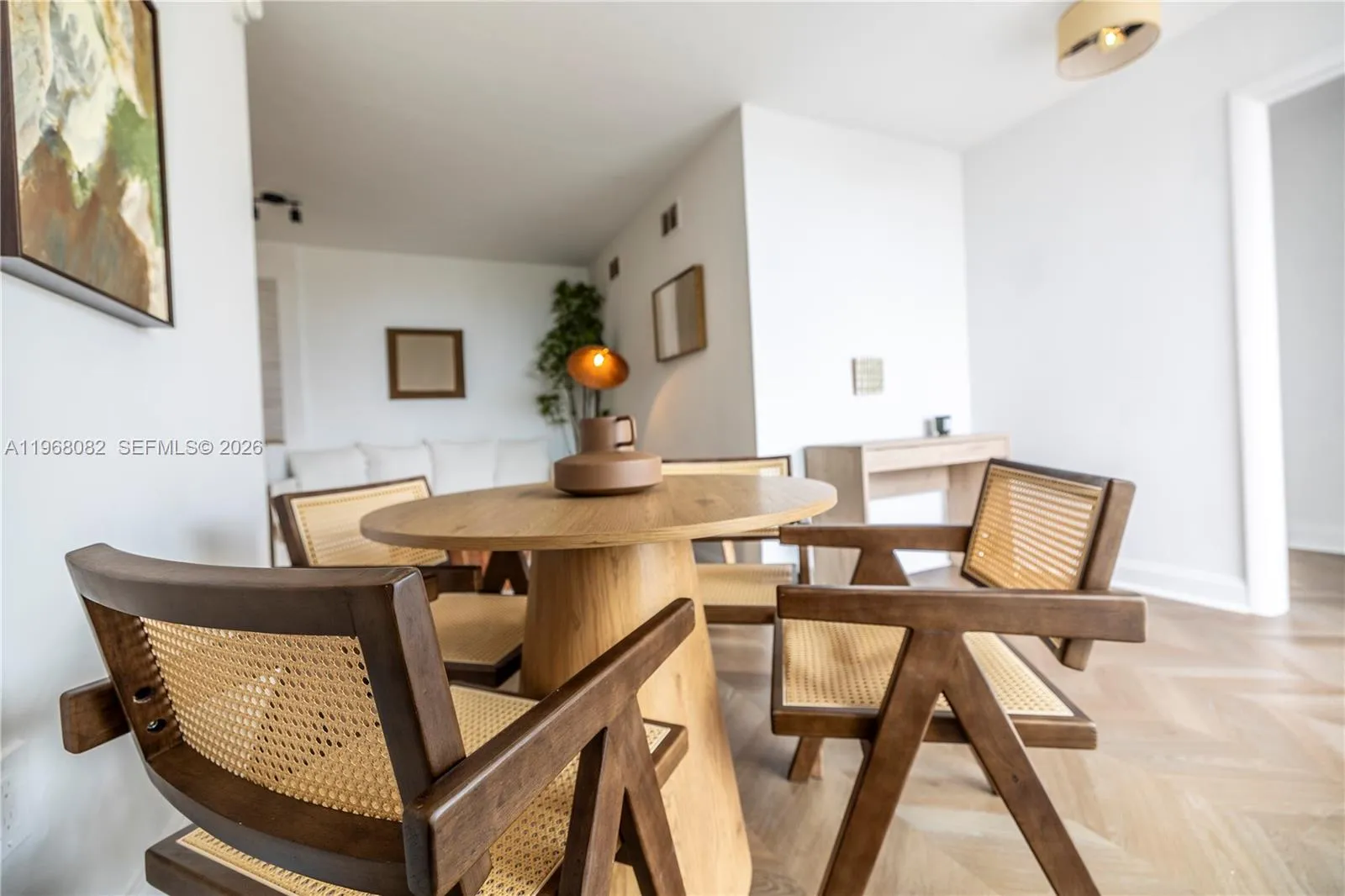 1255 W Collins Ave # 504, Miami Beach FL 33139