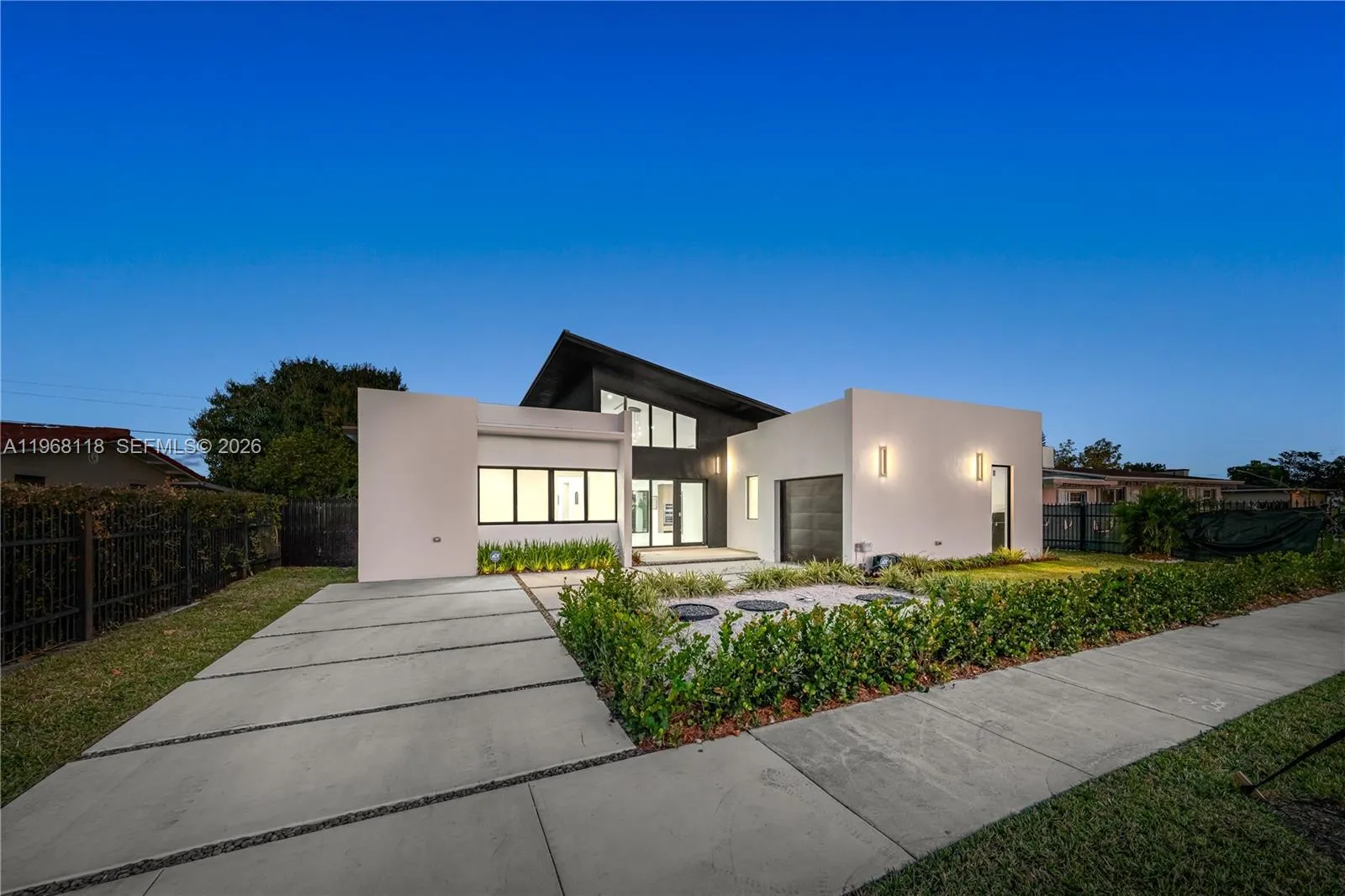 4321 SW 99th Ave, Miami FL 33165