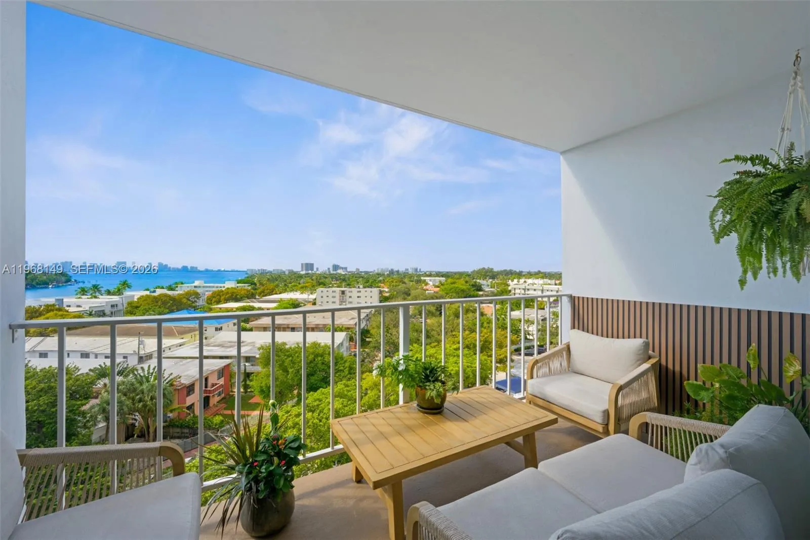 6900 Bay Dr # 8A, Miami Beach FL 33141
