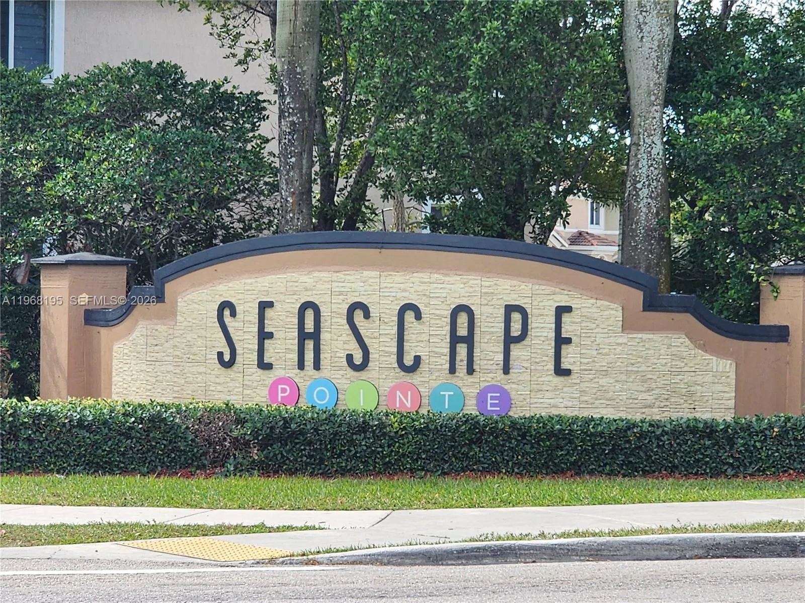 4 bedroom 3 bath for sale at 1026 SE 23rd Ter, Homestead FL 33035