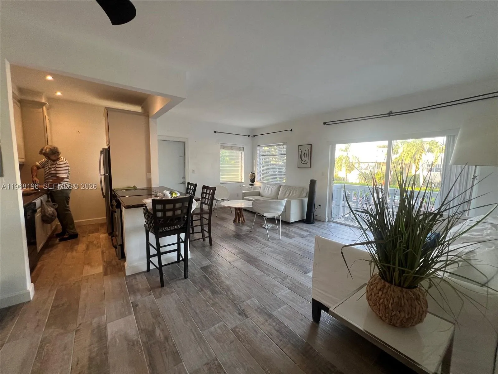 1334 Euclid Ave # 7, Miami Beach FL 33139