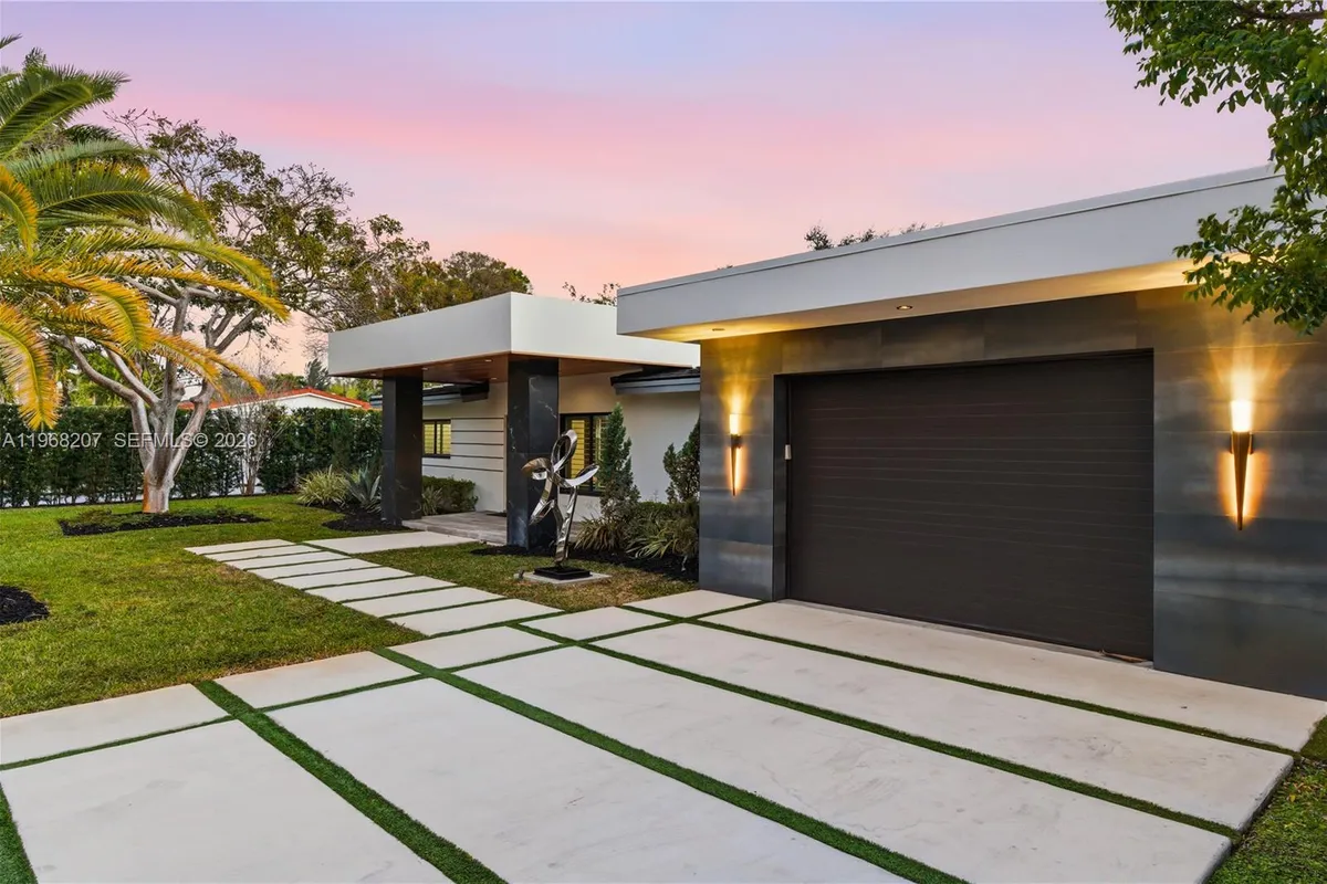 400 NW 24th St, Wilton Manors FL 33311