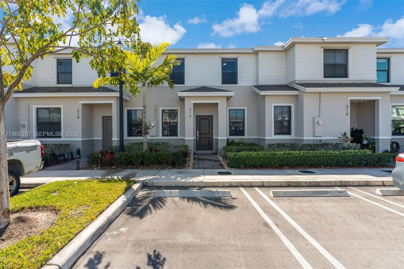 3 bedroom 2 bath for sale at 514 NE 12th St, Florida City FL 33034