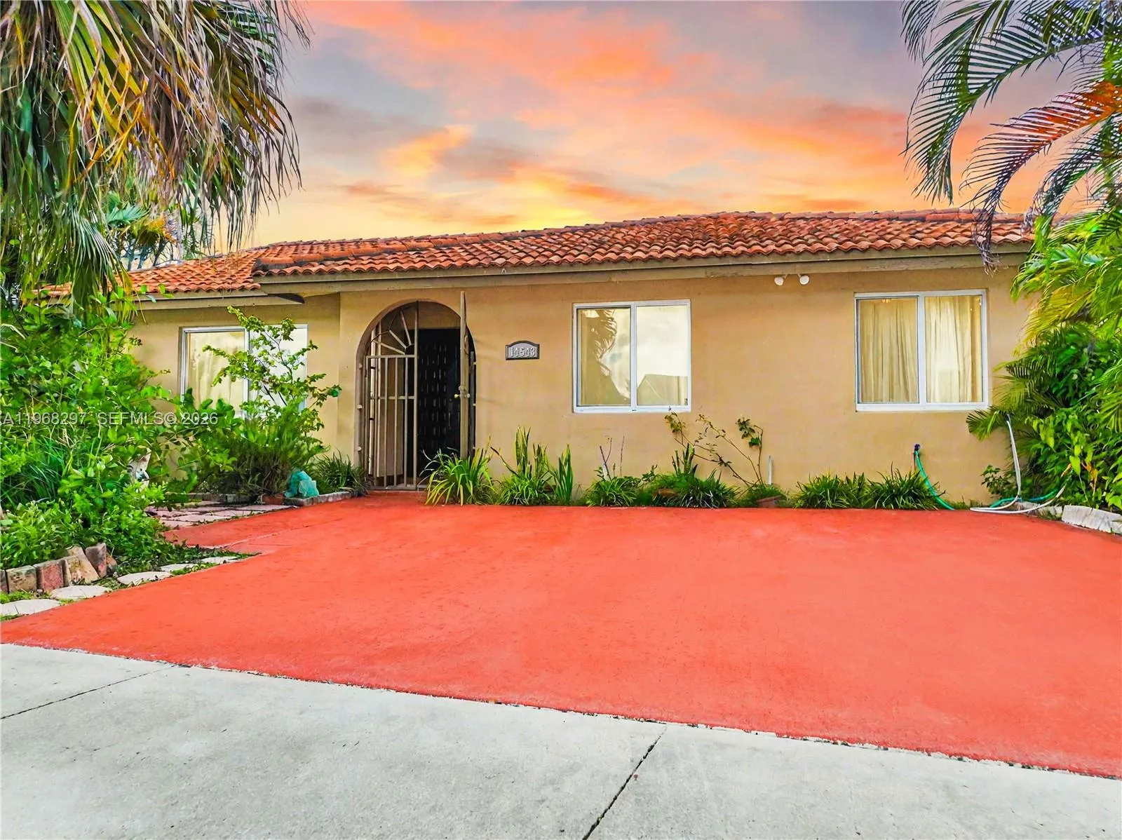 14543 SW 97th St, Miami FL 33186