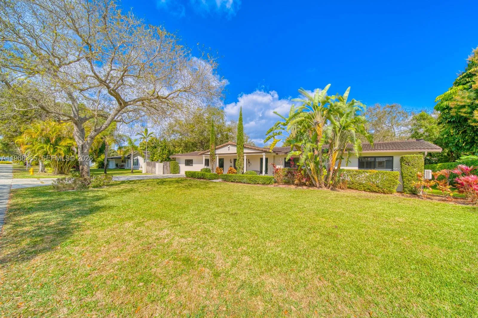 8245 SW 149th Dr, Palmetto Bay FL 33158