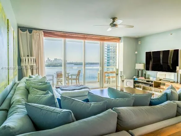 450 Alton Rd # 1202, Miami Beach FL 33139