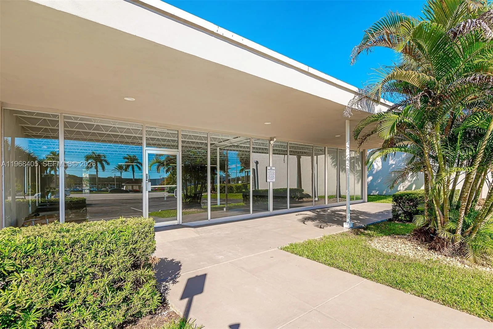 2121 N State Road 7, Margate FL 33063