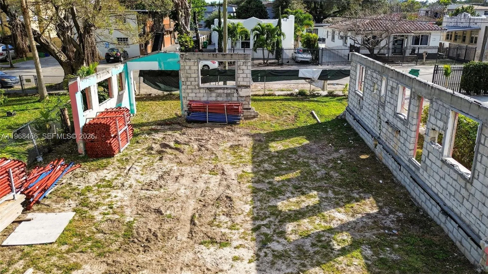 1753 NW 19th St, Miami FL 33125