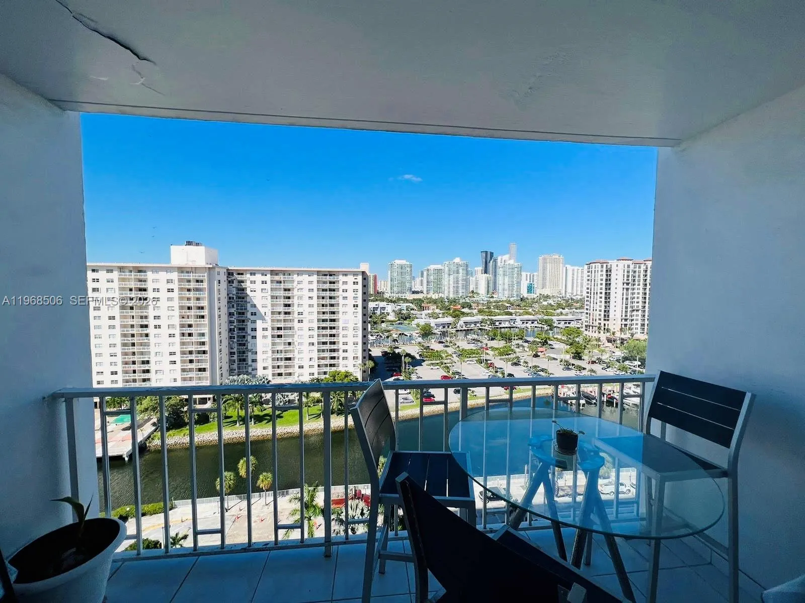500 Bayview Dr # 1417, Sunny Isles Beach FL 33160