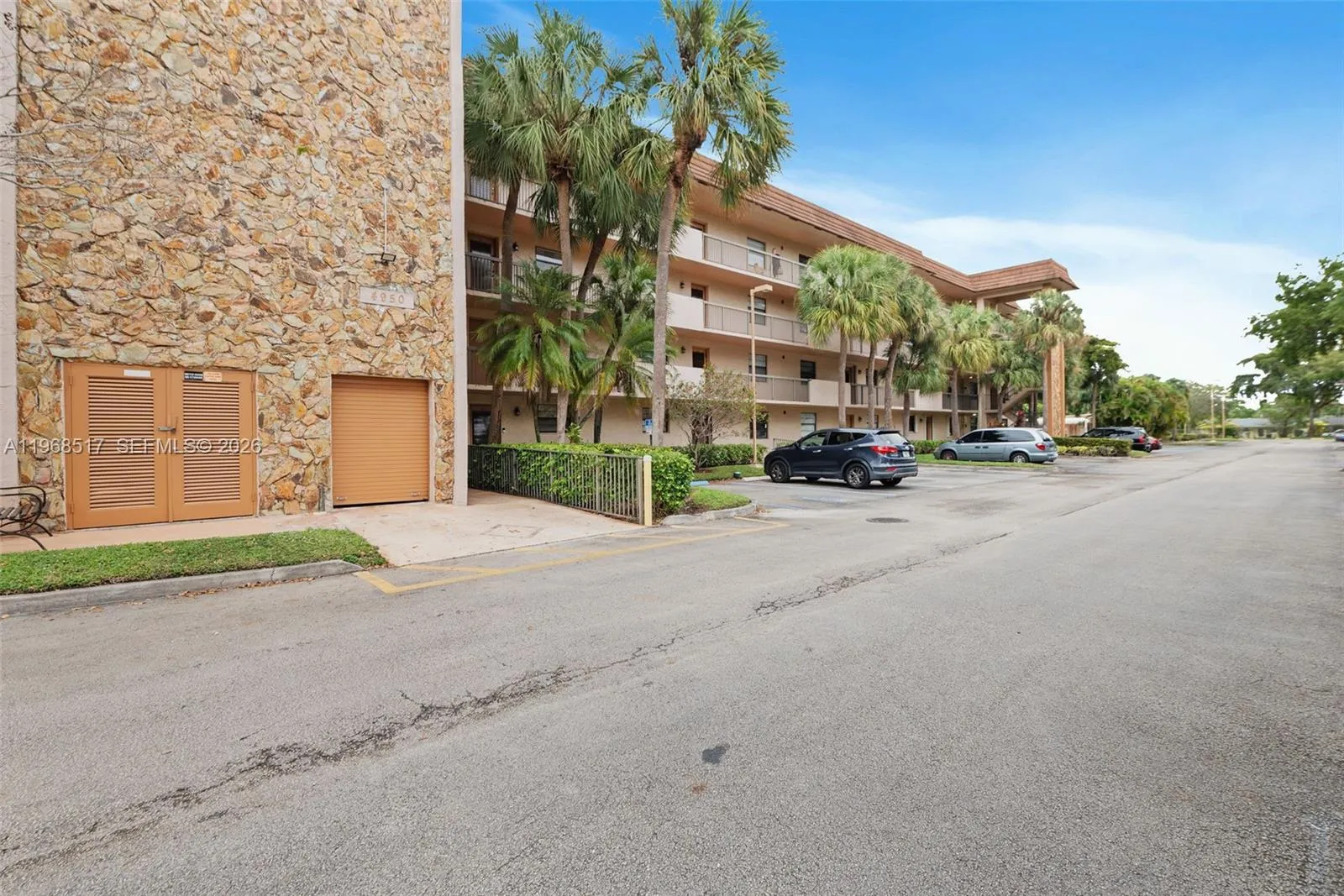 4950 E Sabal Palm Blvd # 310, Tamarac FL 33319