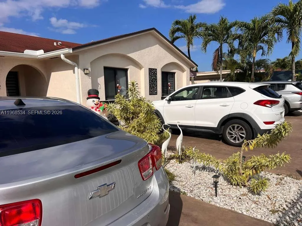 10532 NW 30th Ave, Miami FL 33147