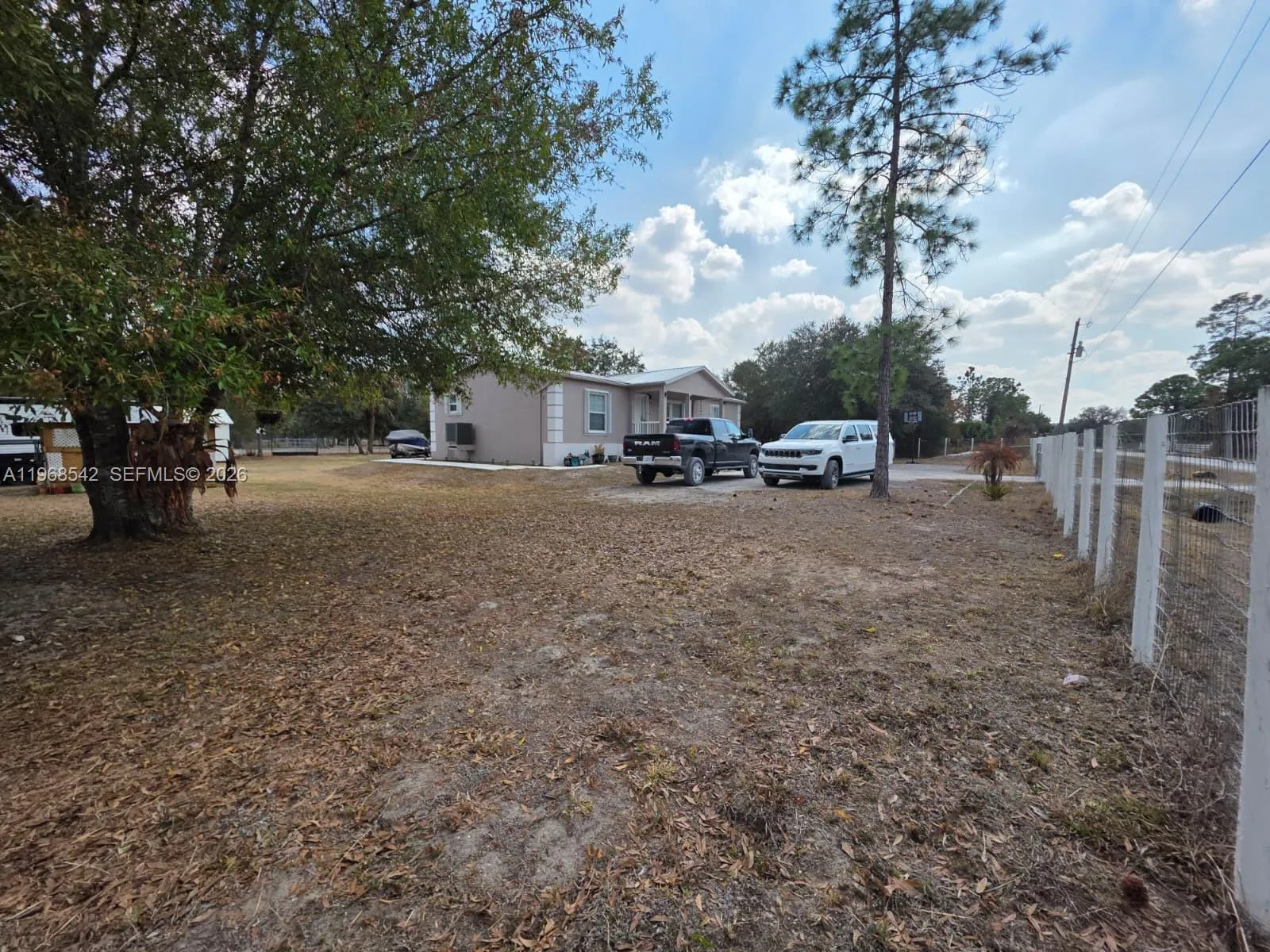 555 S LINDERO ST, Clewiston FL 33440