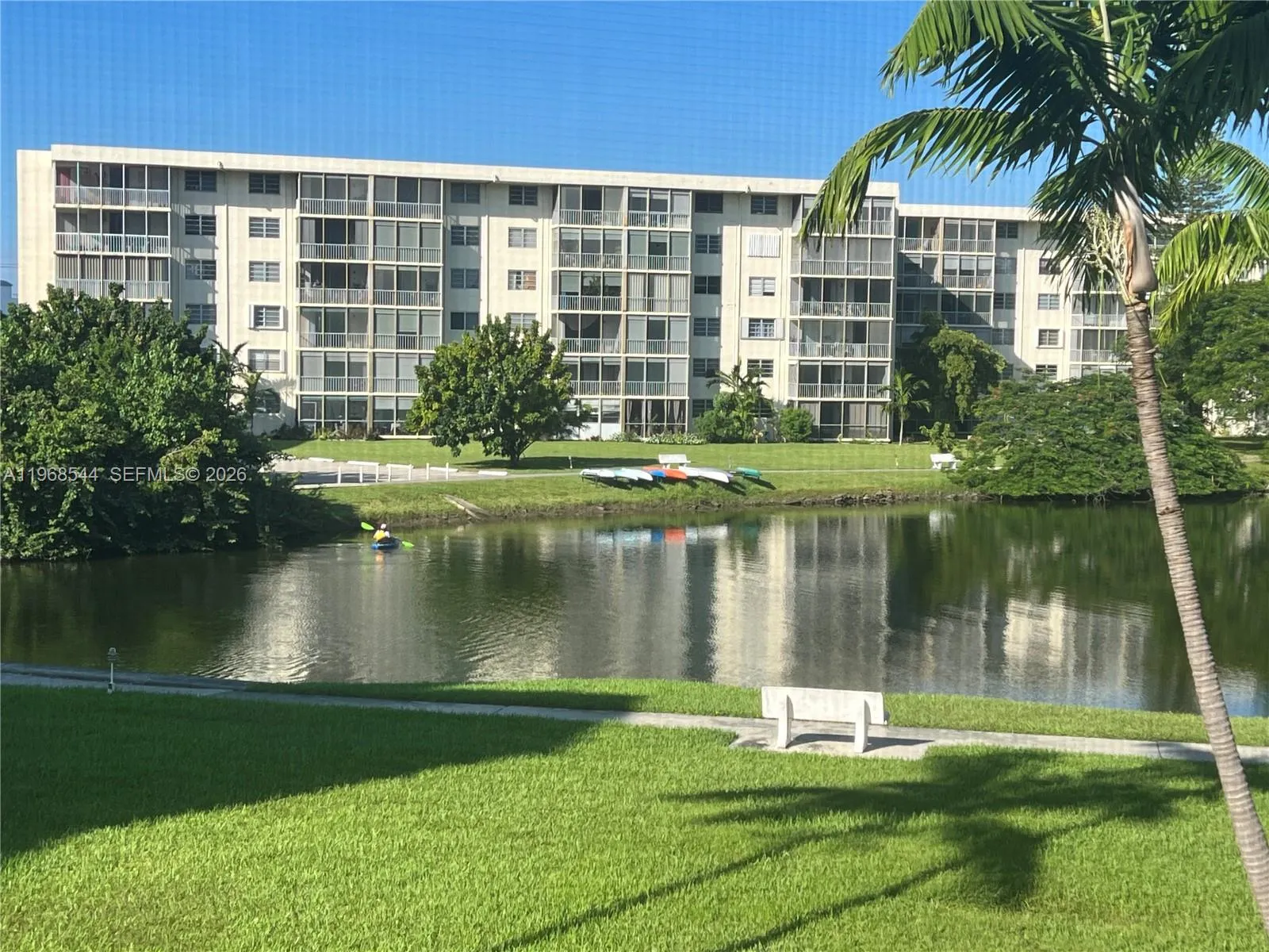 2855 Leonard Dr # H202, Aventura FL 33160