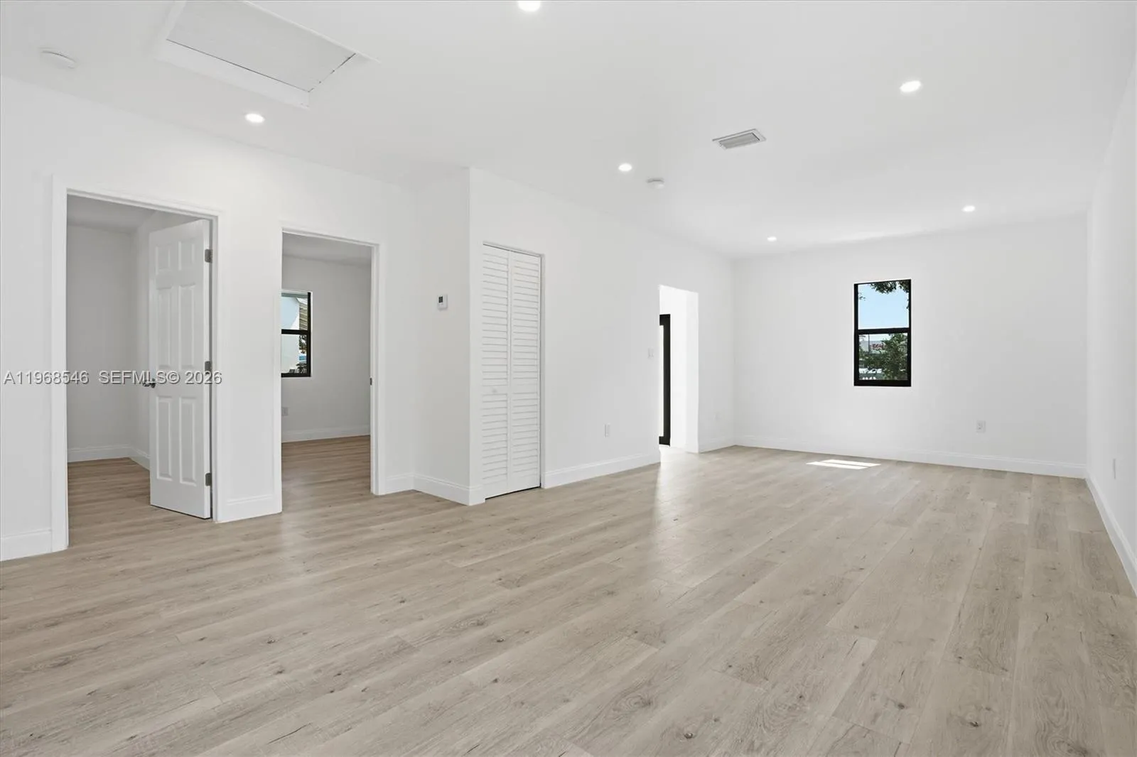 4237 SW 7th St, Miami FL 33134