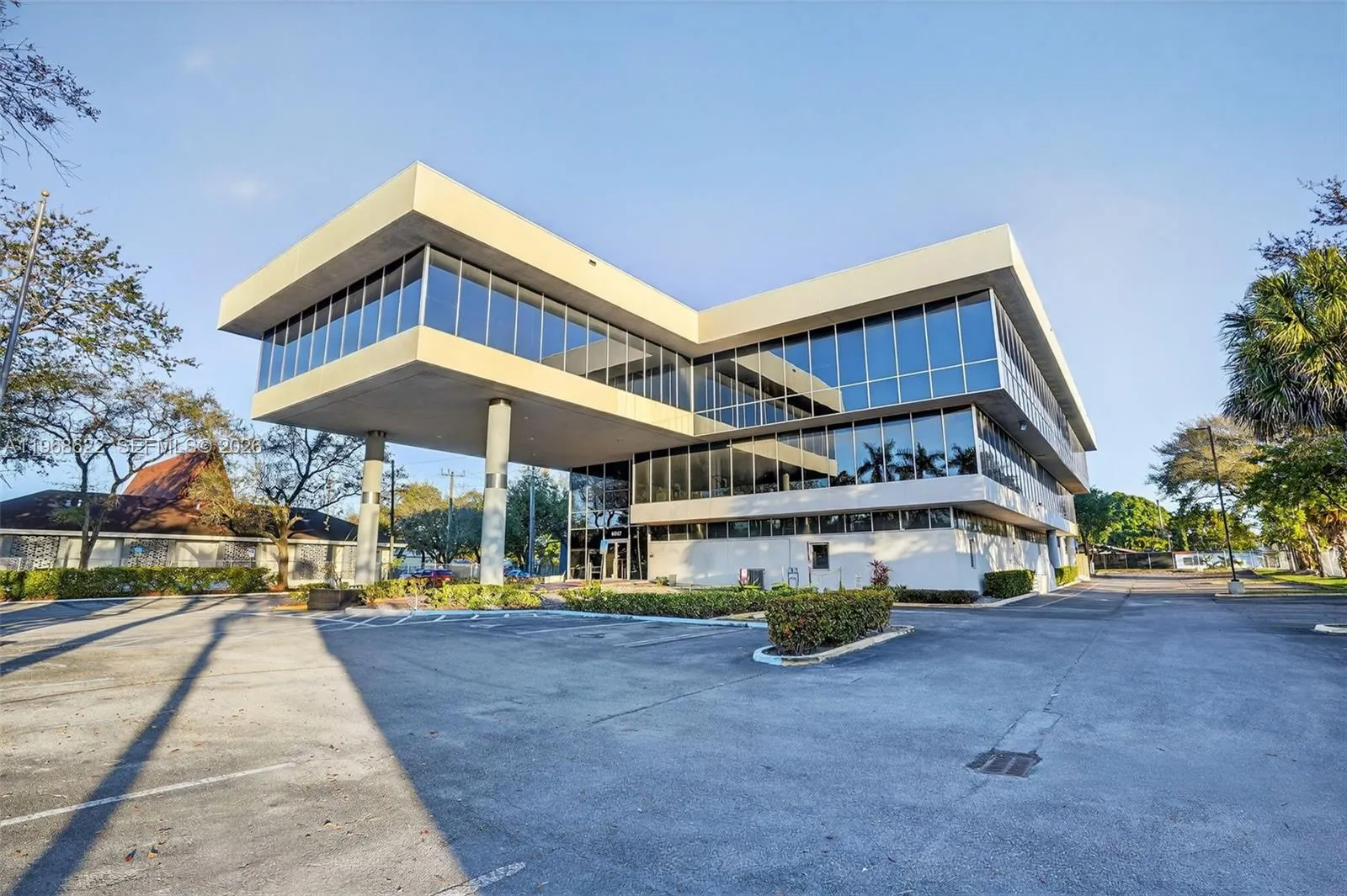 for sale at 6067 Hollywood Blvd, Hollywood FL 33024