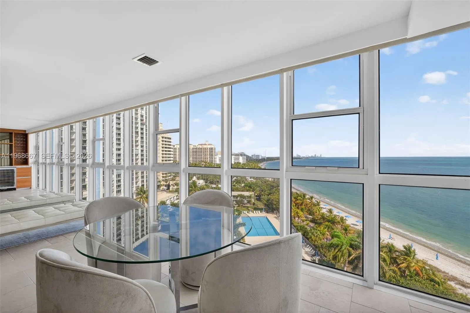 600 Grapetree Dr, Key Biscayne FL 33149