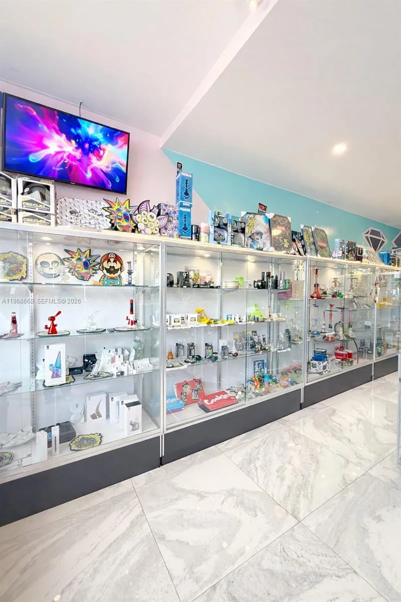 7842 Coral Way, Miami FL 33155