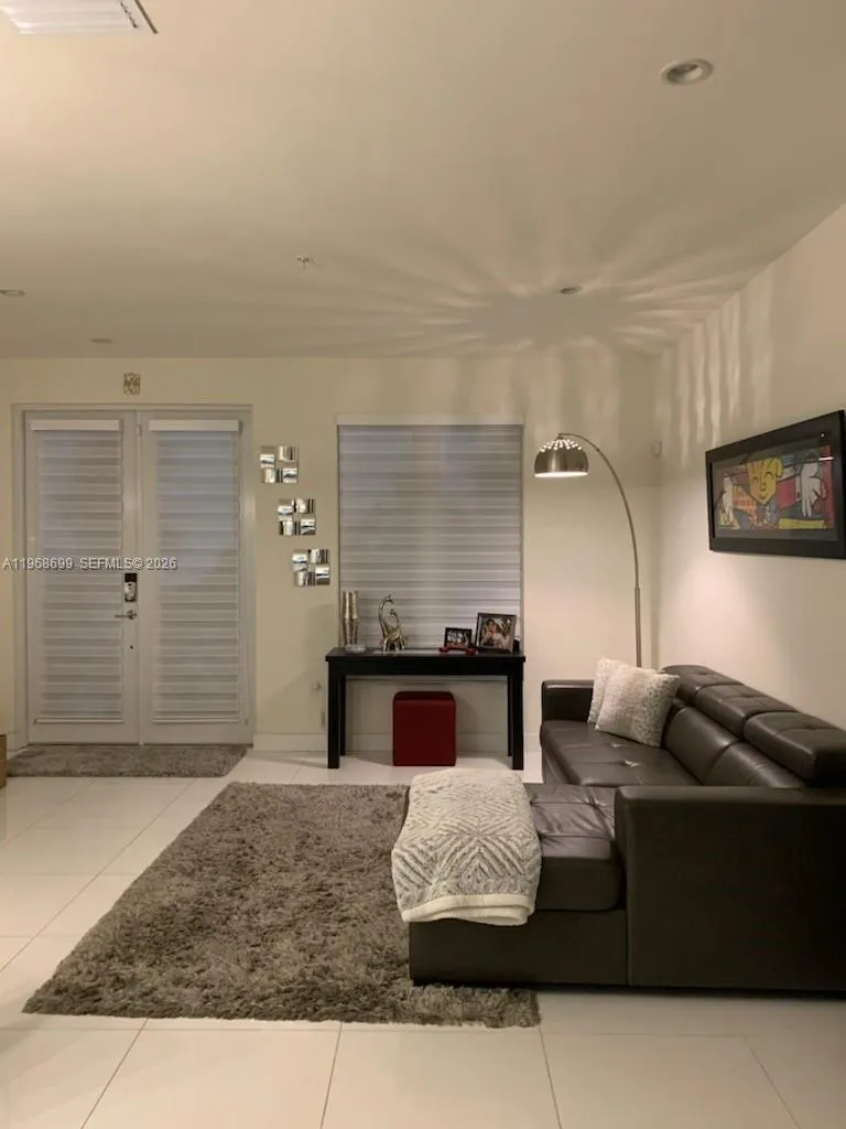 10225 NW 63rd Ter # 103, Doral FL 33178