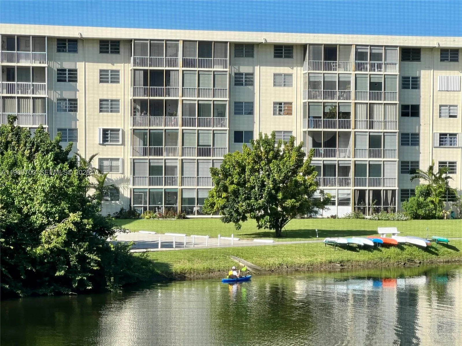 2855 Leonard Dr # H202, Aventura FL 33160