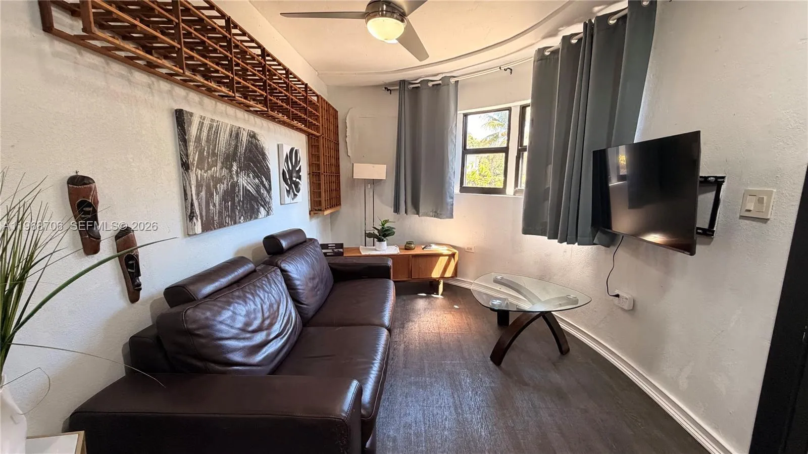 168 NW 53rd St # 2, Miami FL 33127