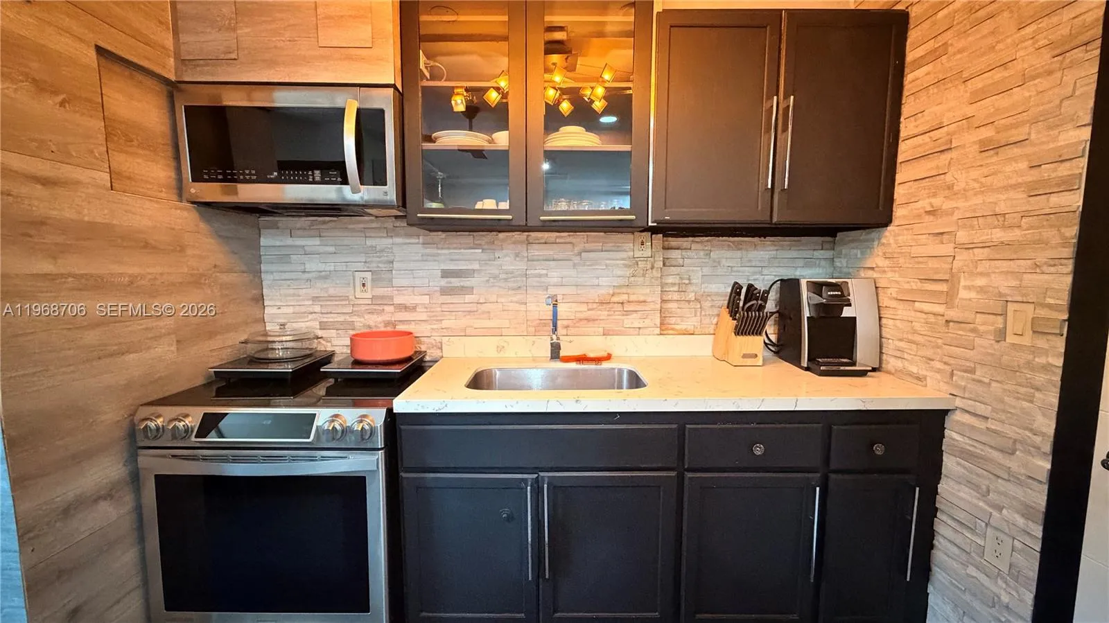 168 NW 53rd St # 2, Miami FL 33127