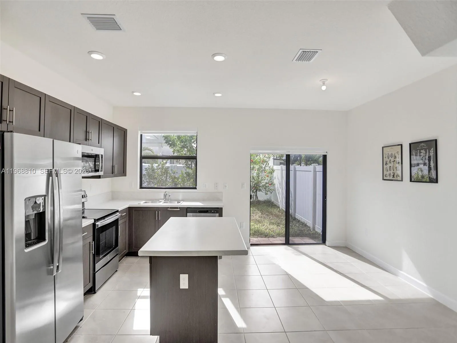 3436 W 111th Pl, Hialeah FL 33018