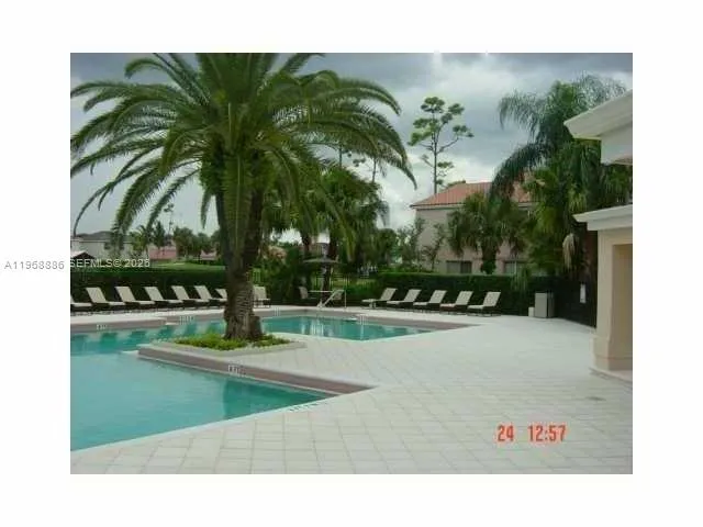 3370 N Pinewalk Dr N # 1217, Margate FL 33063