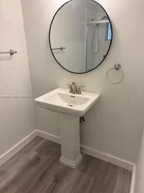 1400 NE 191st St # 308, Miami FL 33179