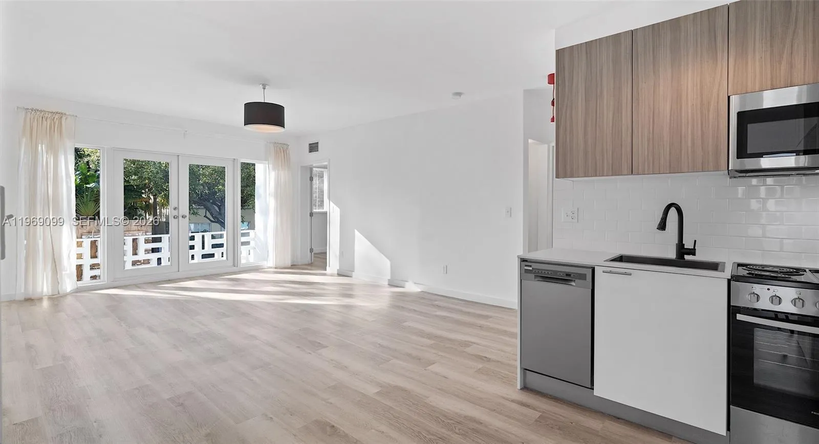 1561 Jefferson Avenue, Miami Beach FL 33139