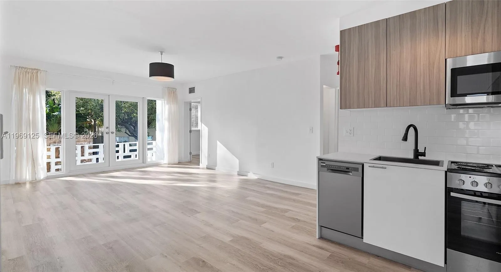 for sale at 1561 Jefferson Avenue, Miami Beach FL 33139