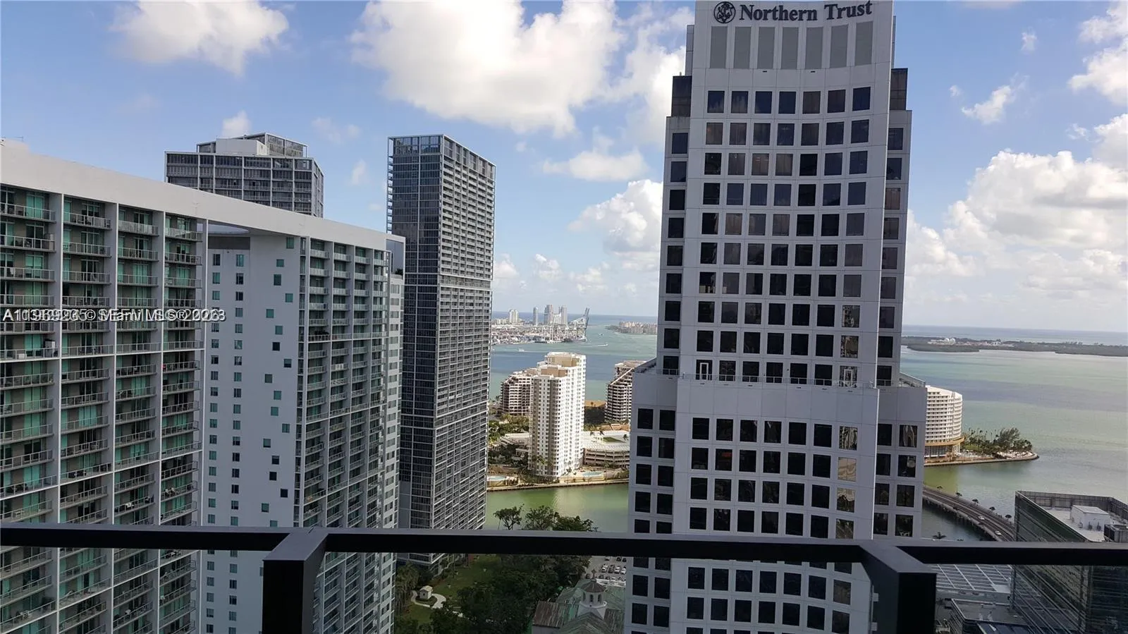 68 SE 6th St # 3305, Miami FL 33131