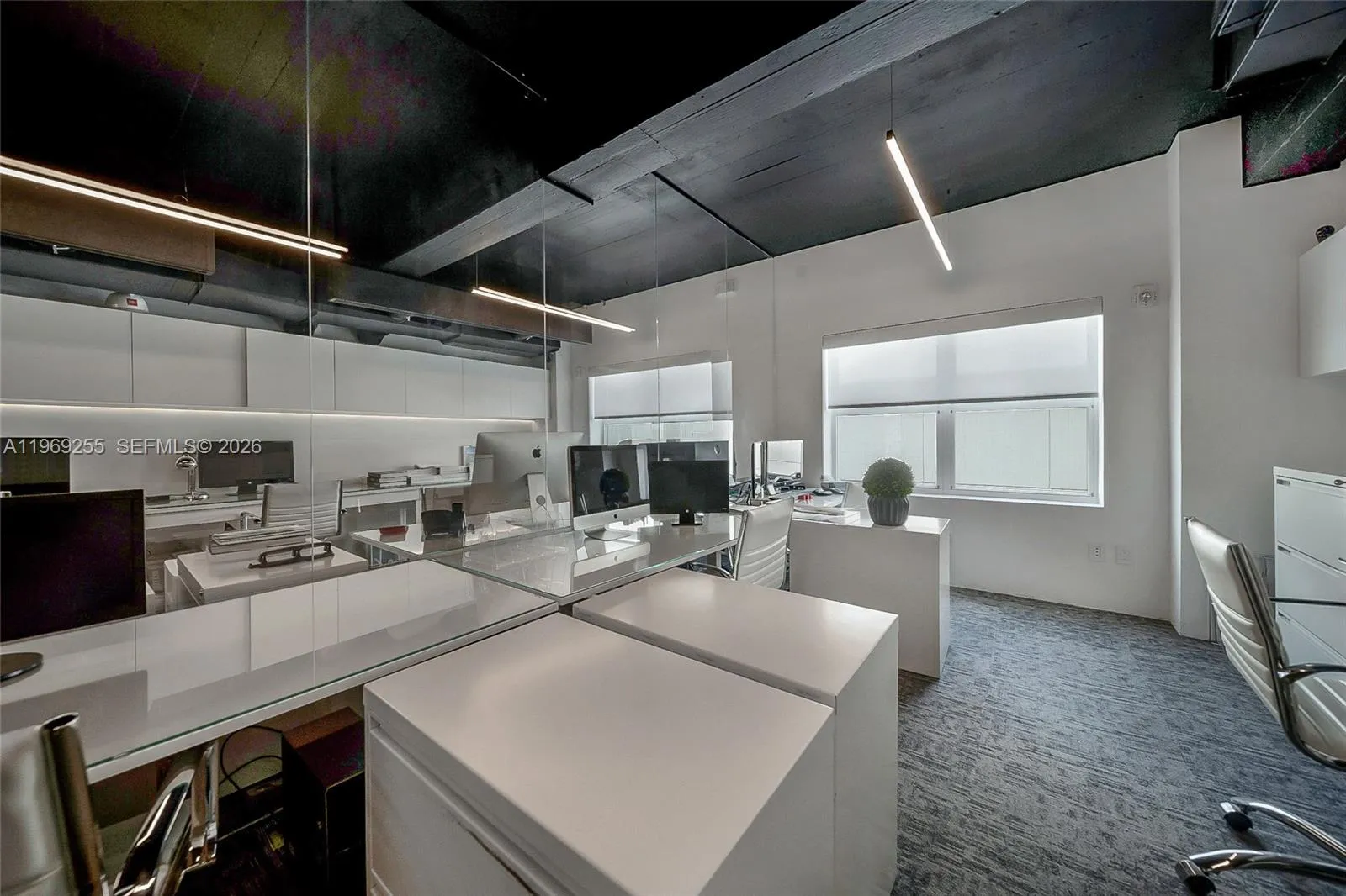 605 Lincoln Rd # 303, Miami Beach FL 33139