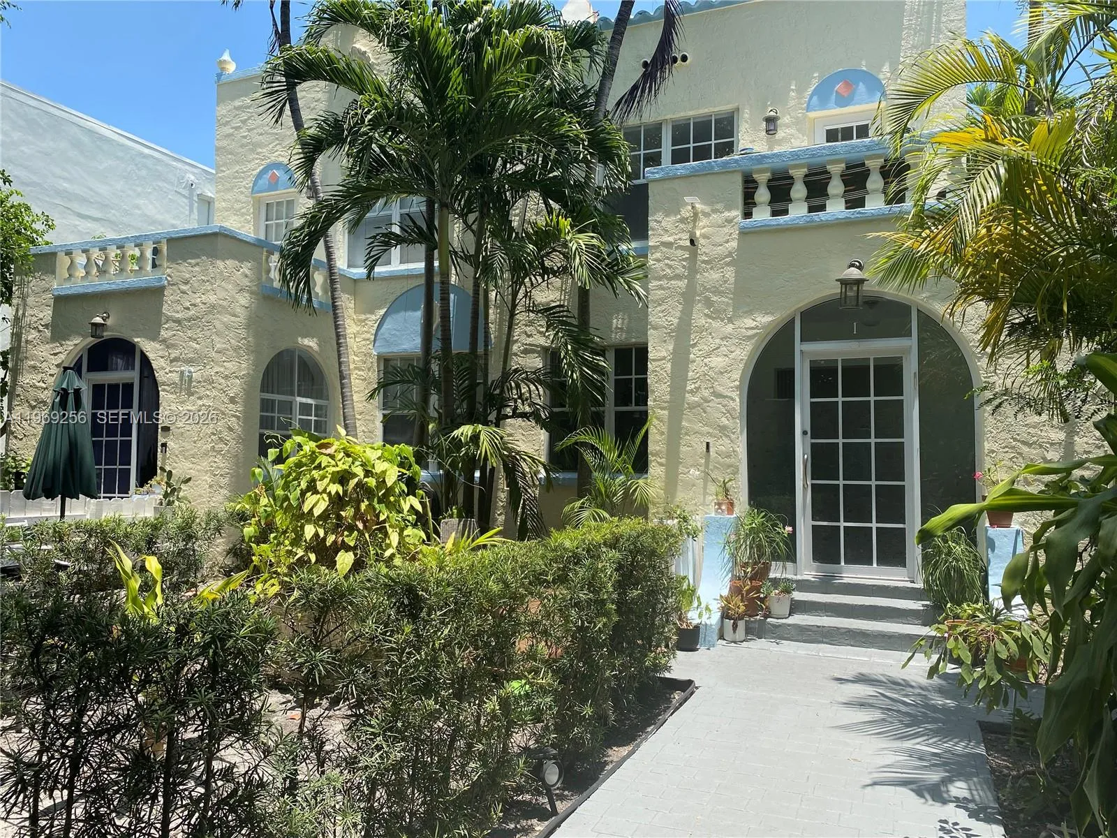 1 bedroom 1 bath for sale at 719 Meridian Ave # 7, Miami Beach FL 33139