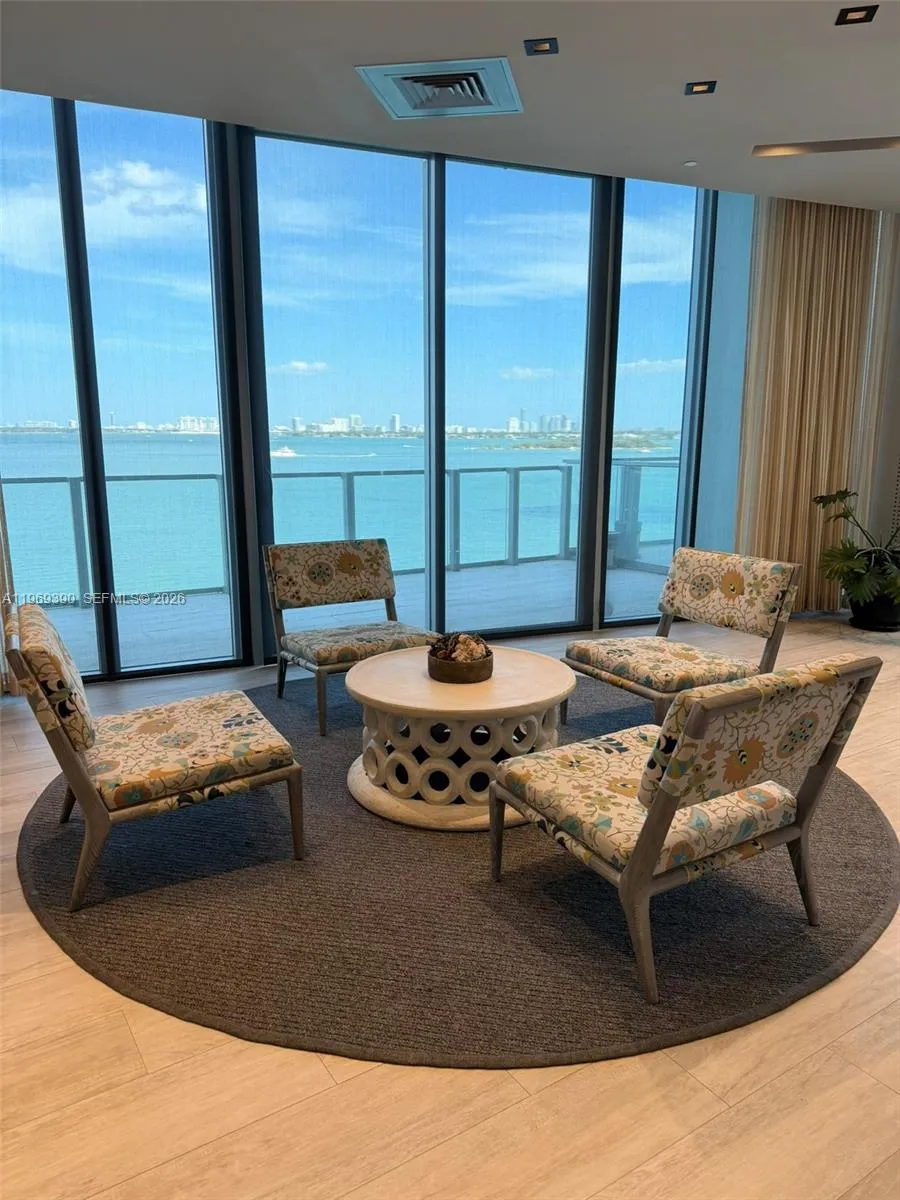 2900 NE 7th Ave # 1205, Miami FL 33137