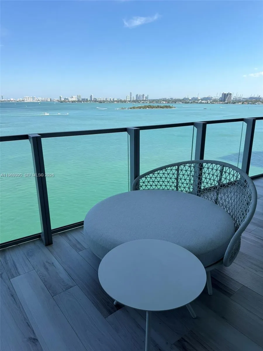 2900 NE 7th Ave # 1205, Miami FL 33137