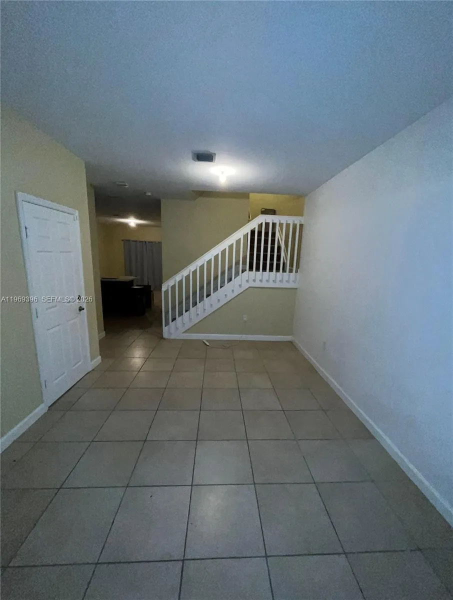 3405 SE 1st St, Homestead FL 33033