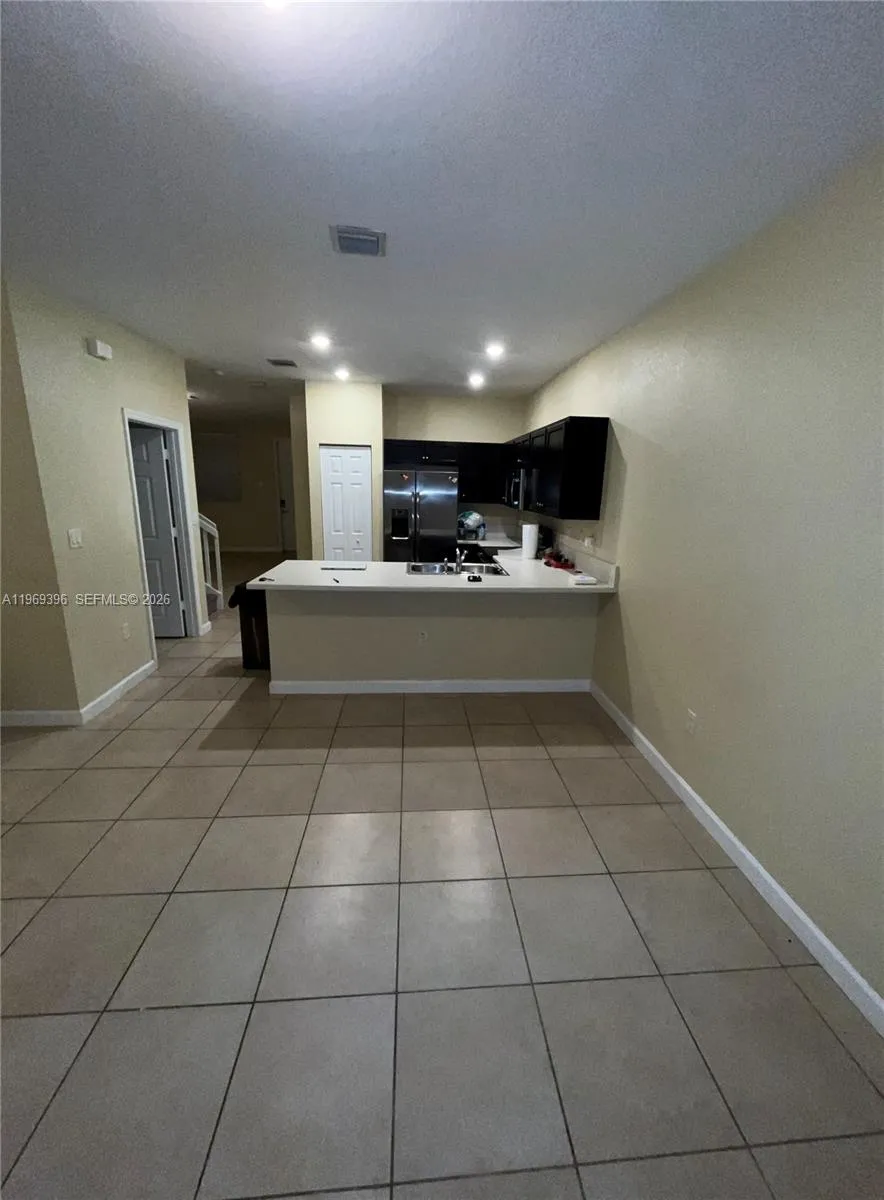 3405 SE 1st St, Homestead FL 33033