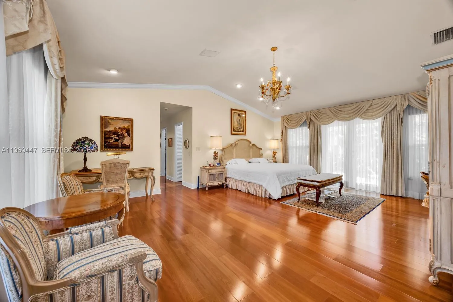 8840 SW 102nd Ter, Miami FL 33176