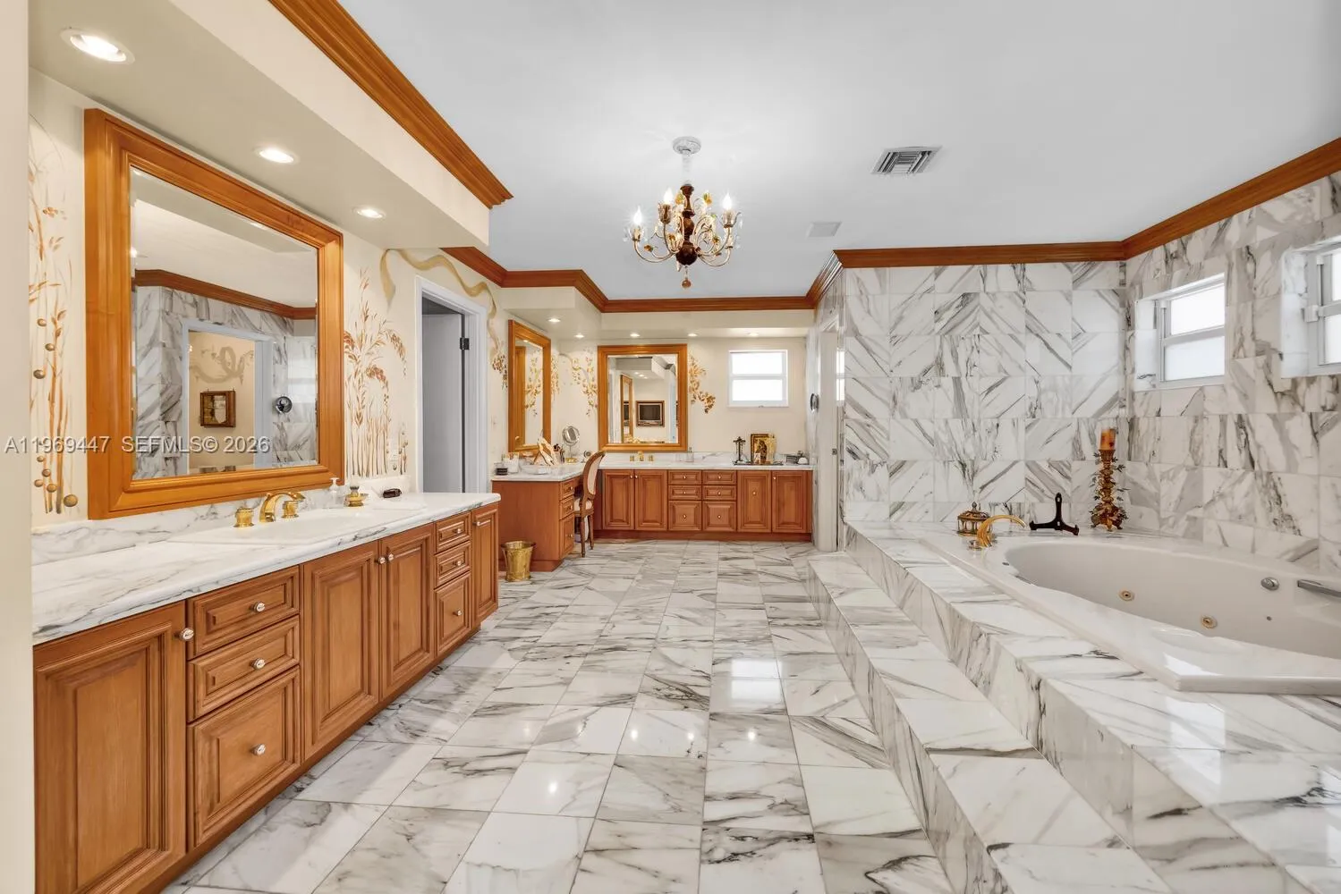 8840 SW 102nd Ter, Miami FL 33176