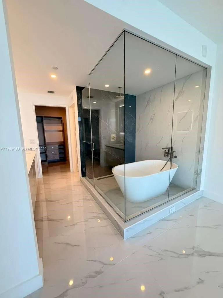 3 bedroom 3 bath for sale at 700 NE 24TH ST # 1103, Miami FL 33137