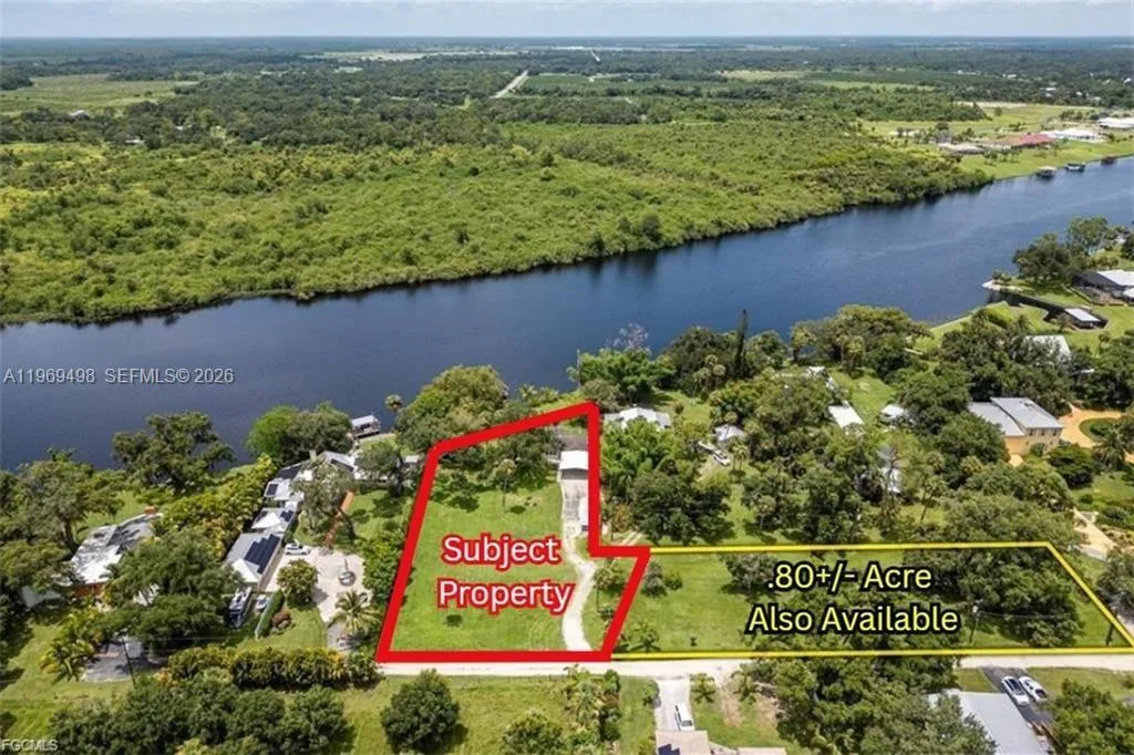 2030 Ft Denaud Rd, La Belle FL 33935
