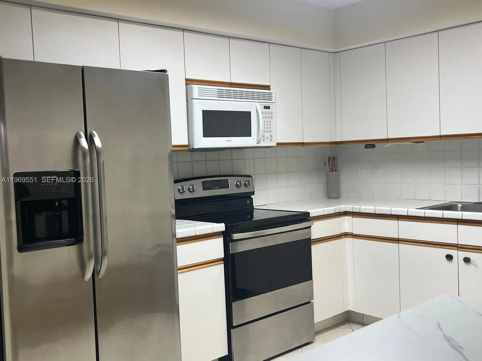 3530 Mystic Pointe Dr # 2504, Aventura FL 33180