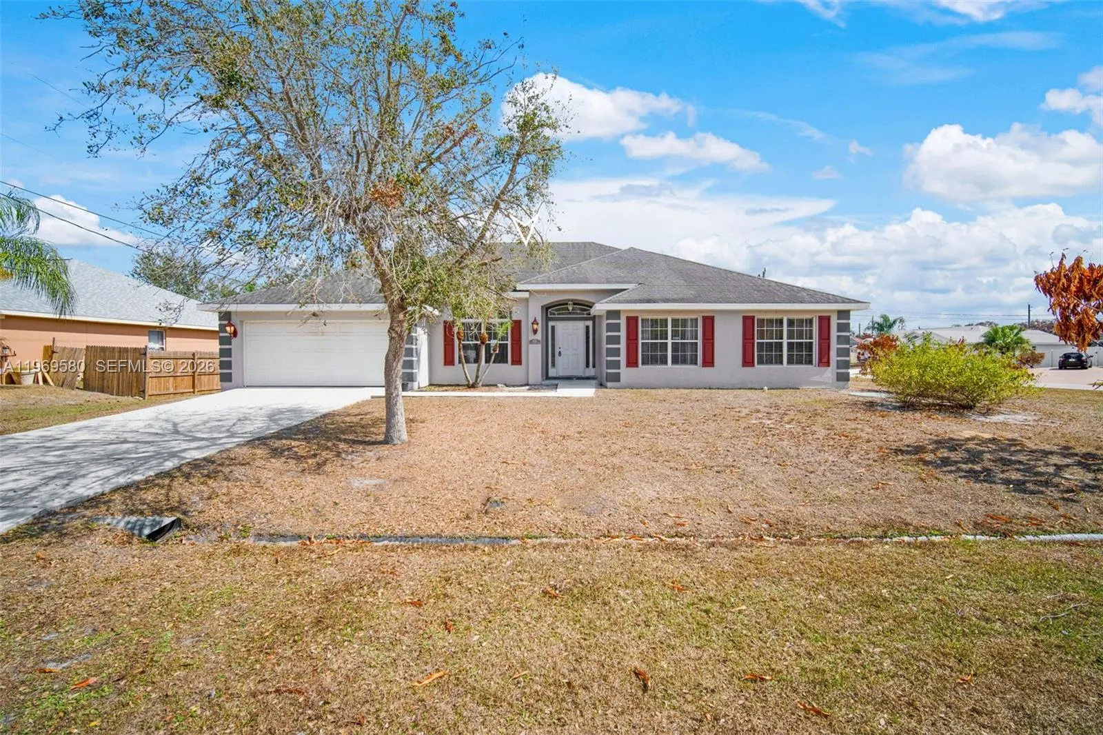 6762 NW Daffodil Ln, Port St. Lucie FL 34983