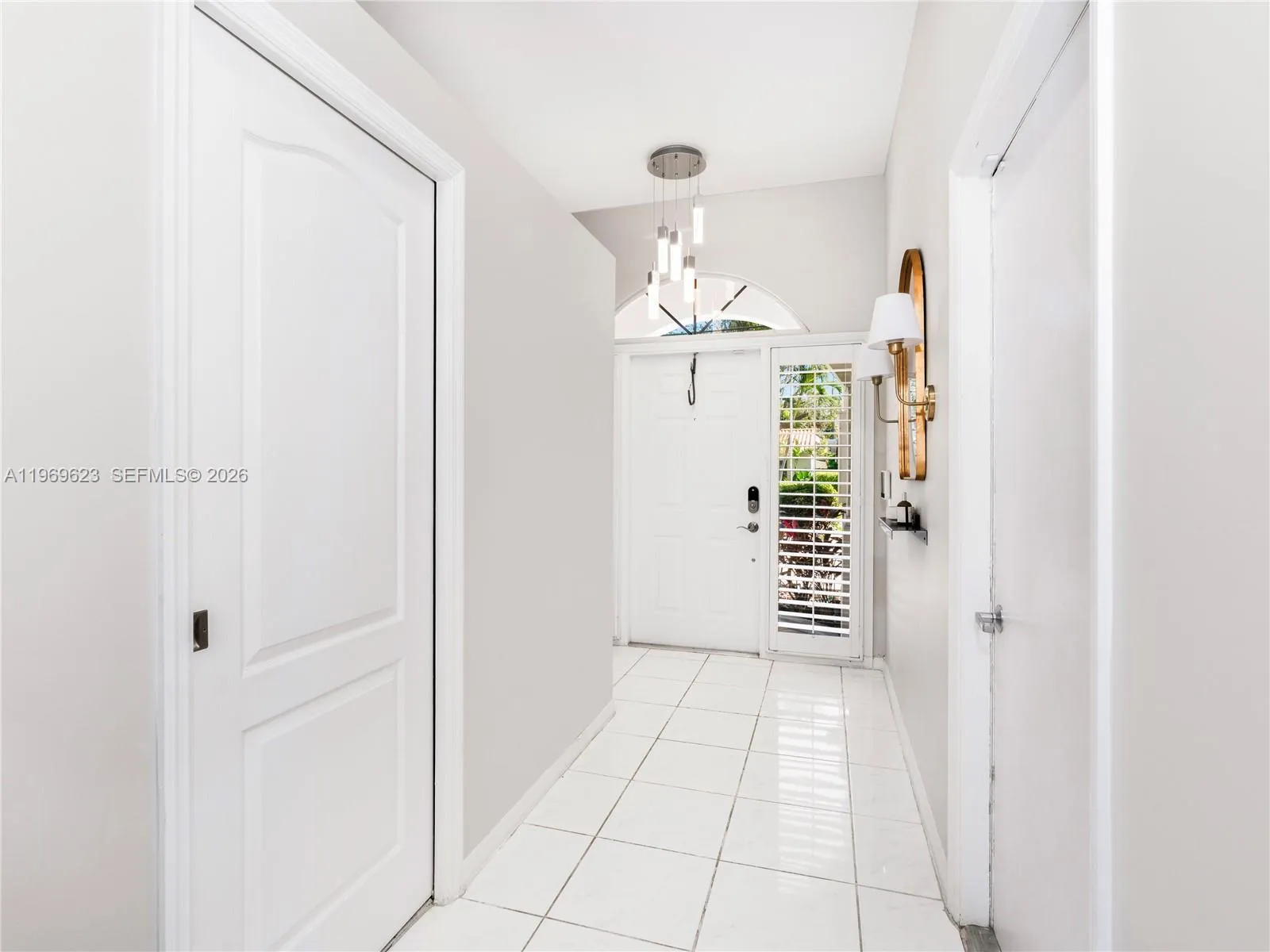 835 NE 17th Way, Fort Lauderdale FL 33304