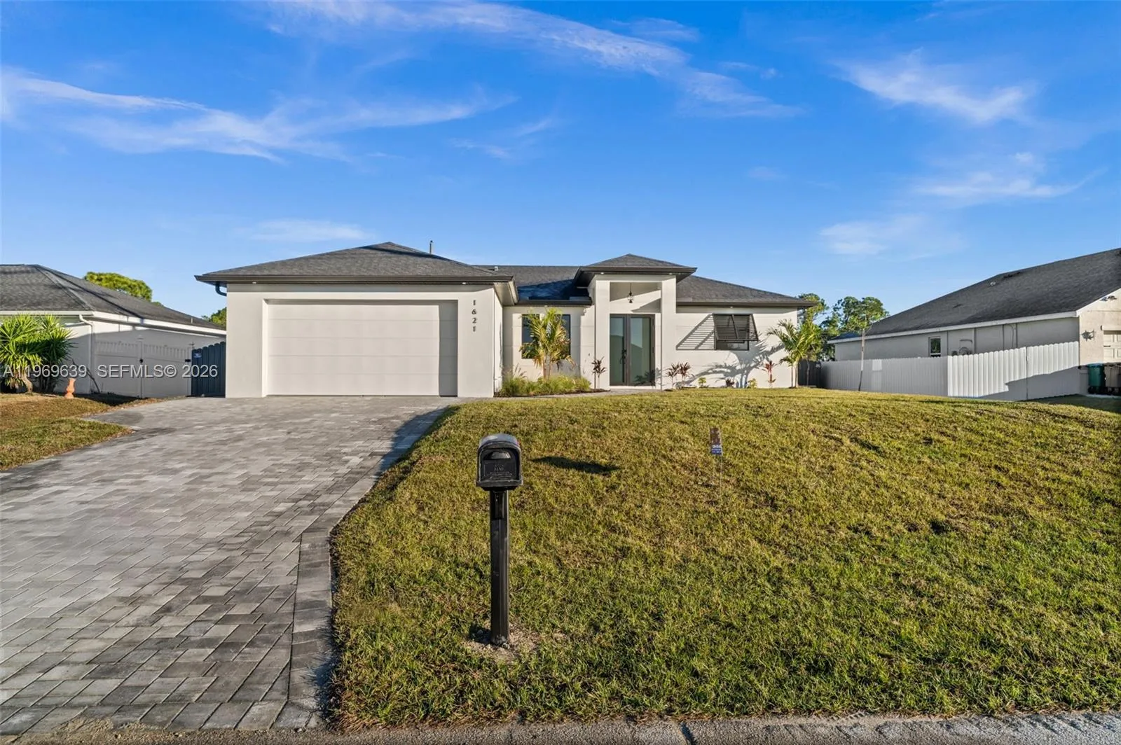 1621 NW 23rd Ter, Cape Coral FL 33993