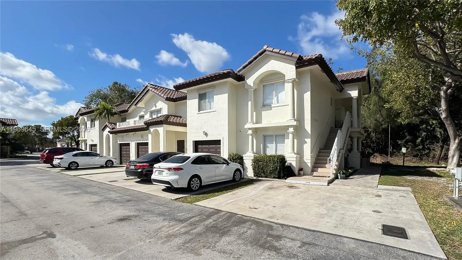 8902 NW 109th Ct # 1203, Doral FL 33178