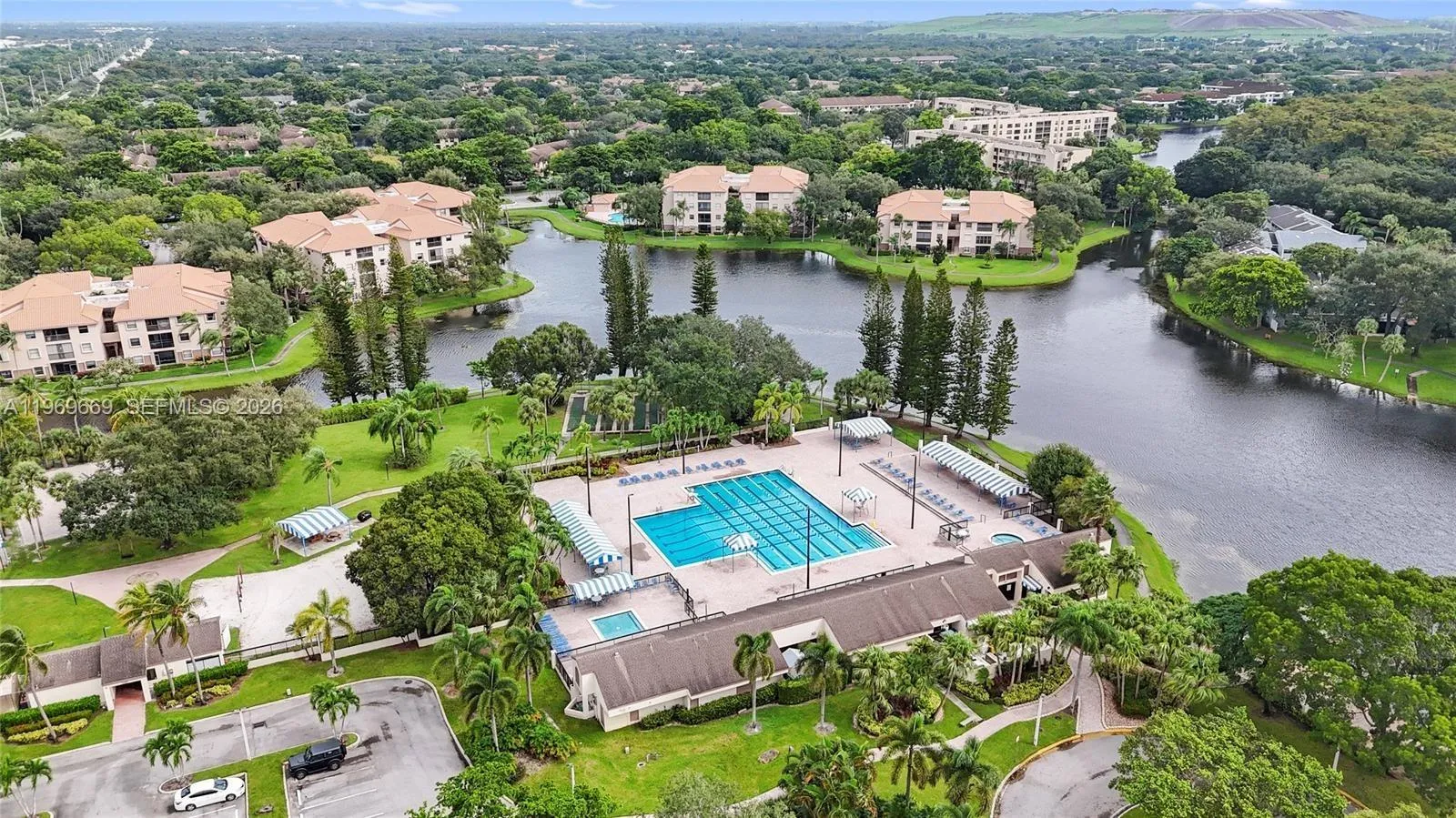 2 bedroom 2 bath for sale at 3699 N Carambola Cir N # 2837, Coconut Creek FL 33066