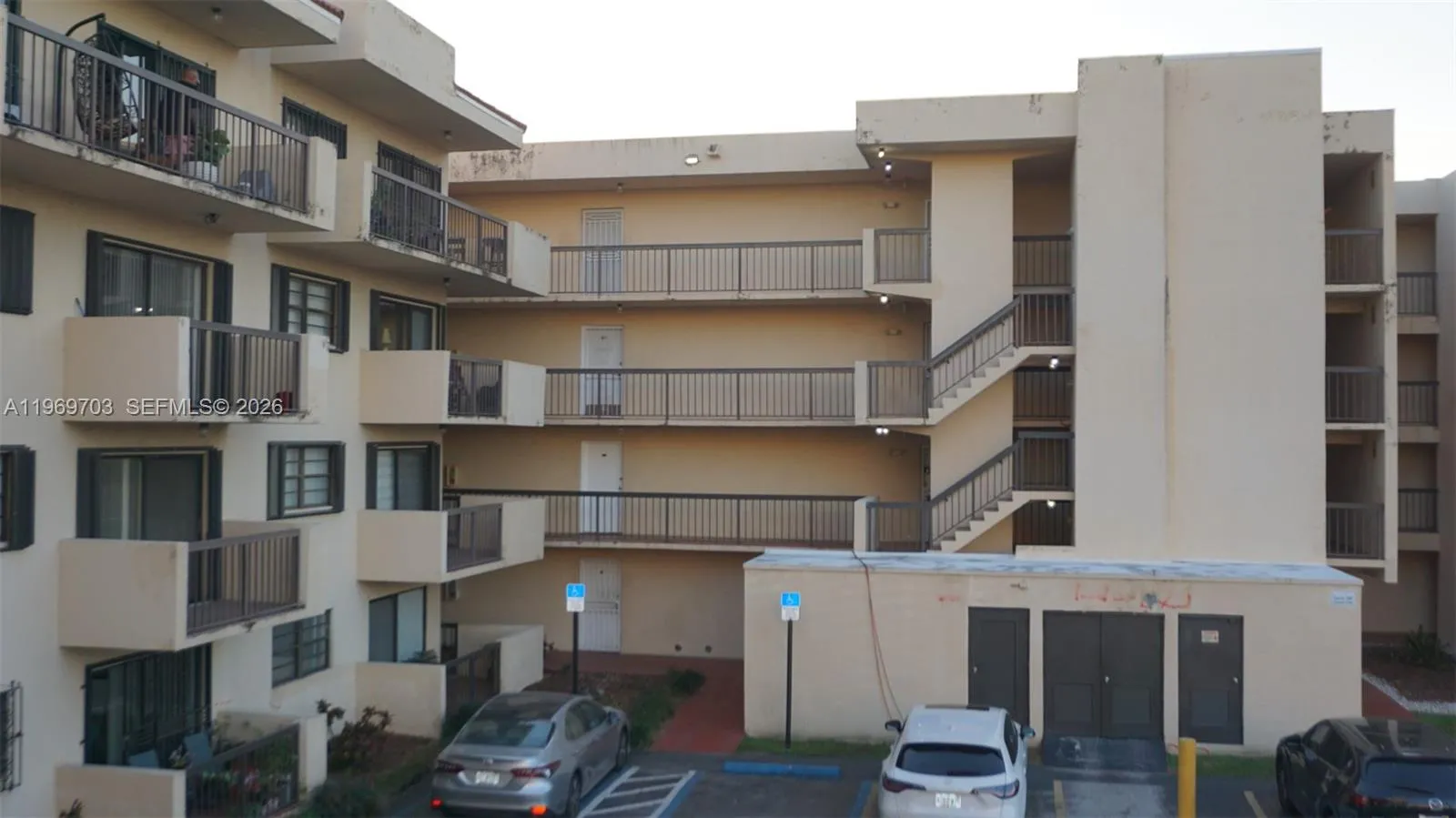 2 bedroom 2 bath for sale at 995 SW 84th Ave # 218, Miami FL 33144