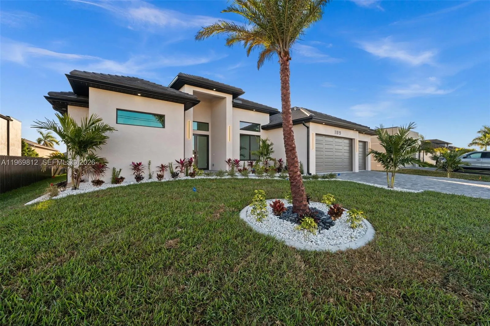 109 SW 37th Pl, Cape Coral FL 33991